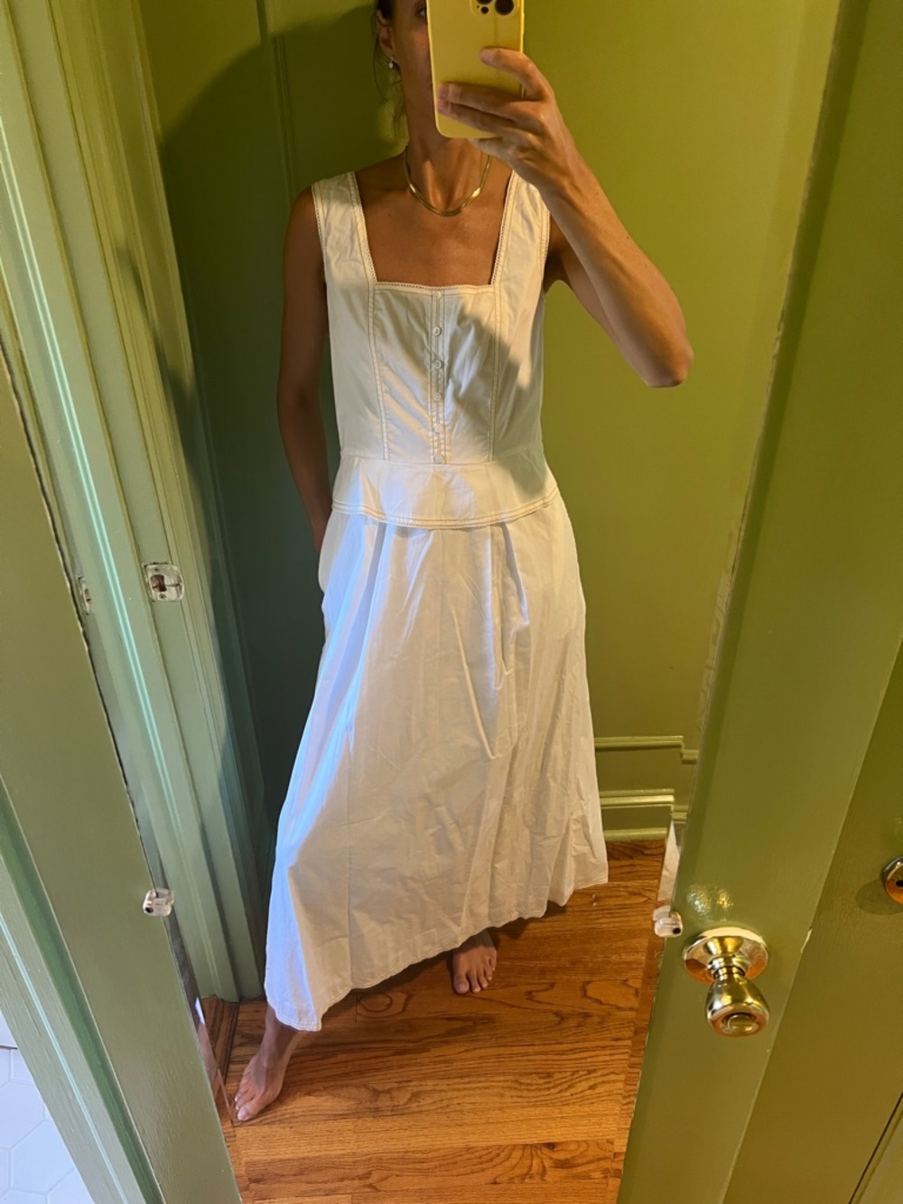 Elegant White Midi Dress with Square Neck